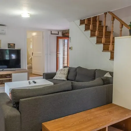 Вилла Casa Angelo Нерезине