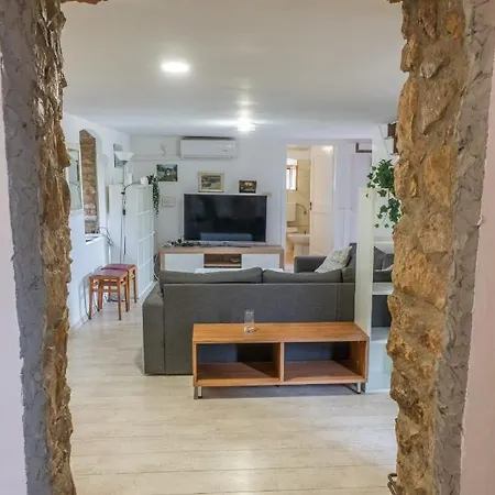 Casa Angelo * נזרין